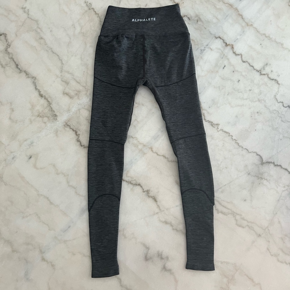 Alphalete leggings